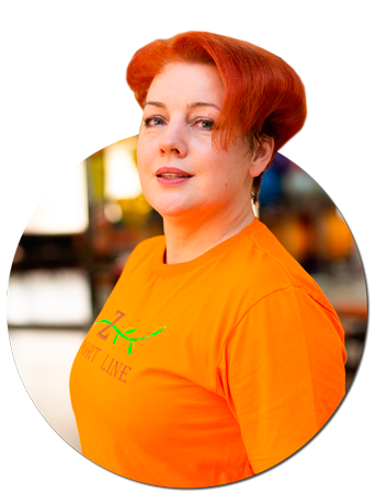 Елена Захарова